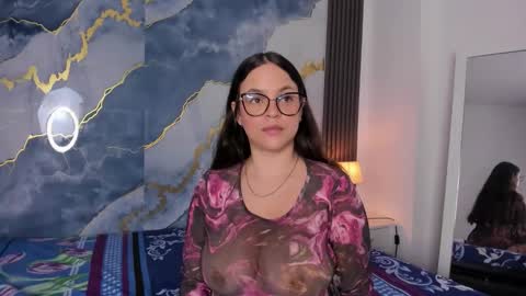 KateMoorex online show from November 20, 12:39 pm