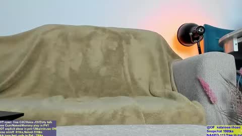    Kat - ModelIT studentnext stream  WED   PM stockholm time online show from March 11, 7:58 pm