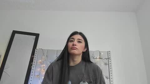 Snapshot of katestone_again chatting on October 14, 6:10 pm love meeee online show from October 14, 6:10 pm