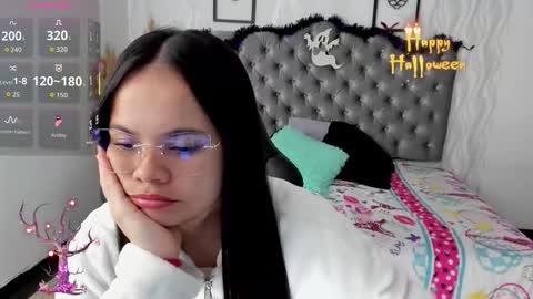 kathh_latorre online show from October 17, 1:47 pm