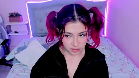 Kathia  online show from January 25, 1:46 pm