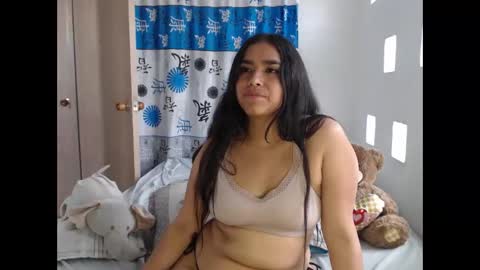 Snapshot of kathiie_ chatting on February 24, 6:04 pm K A T H I E online show from February 24, 6:04 pm