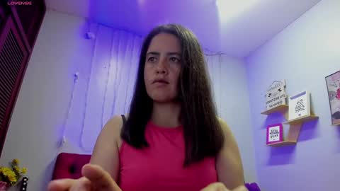 Snapshot of kathina_giraldo chatting on January 16, 12:31 pm Paola online show from January 16, 12:31 pm