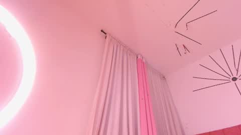 Katherine  online show from March 9, 9:40 pm