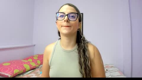 Snapshot of katia_foxx chatting on February 3, 12:14 pm Khaterine online show from February 3, 12:14 pm