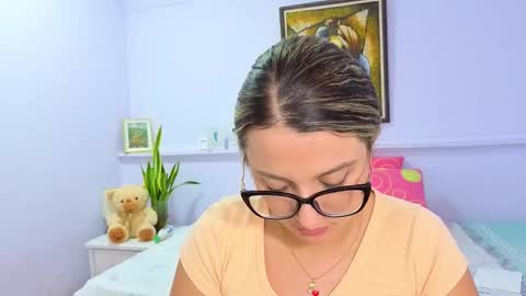 Snapshot of katia_foxx chatting on September 12, 2:02 pm Khaterine online show from September 12, 2:02 pm