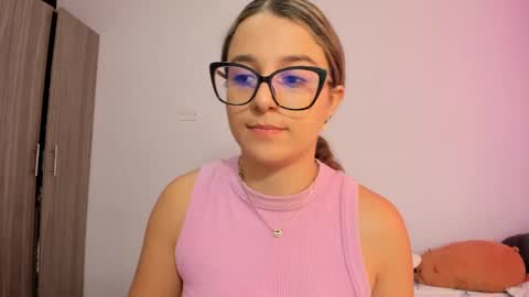 Snapshot of katia_foxx chatting on January 30, 12:59 pm Khaterine online show from January 30, 12:59 pm