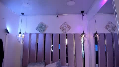 KATIA  online show from November 25, 12:40 pm