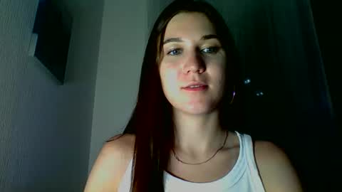 katie_foxi online show from September 12, 6:15 pm