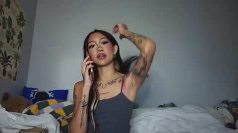 katiecai online show from July 3, 8:04 pm