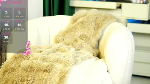 KatieCutieeXoo online show from May 11, 9:44 am