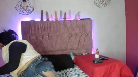 Katie online show from February 15, 9:41 am