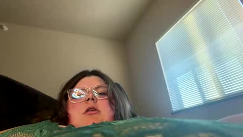katishere966086 online show from May 12, 12:52 am