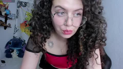 Kati  online show from April 7, 7:16 pm