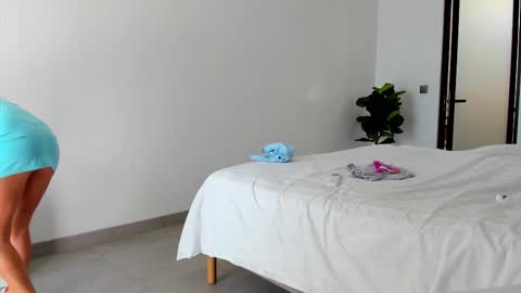 Katrin online show from September 24, 2:21 am