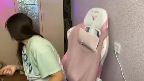   naked in pvt show 100 tk online show from April 28, 5:39 pm