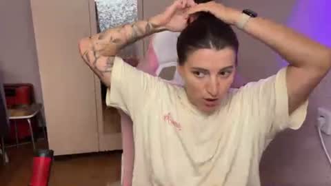   naked in pvt show 100 tk online show from July 16, 9:41 pm