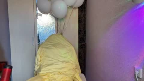   naked in pvt show 100 tk online show from July 10, 1:33 pm