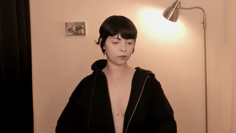 katsuro online show from November 15, 9:38 pm