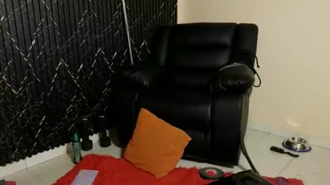 Katt  online show from September 17, 6:17 pm