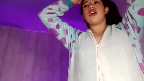 kattexxx online show from November 15, 5:08 am