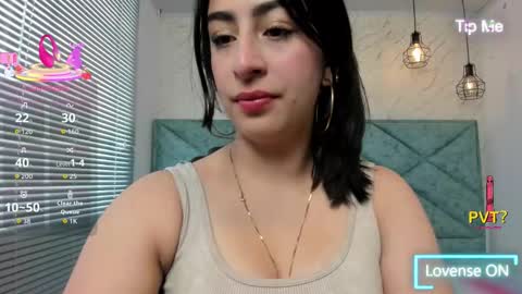katty_love01 online show from October 13, 1:47 pm