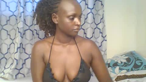 Snapshot of kattysexy2 chatting on October 14, 7:00 am kattysexy online show from October 14, 7:00 am