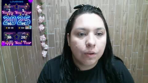 Snapshot of katy2425 chatting on January 6, 1:20 am Katy online show from January 6, 1:20 am
