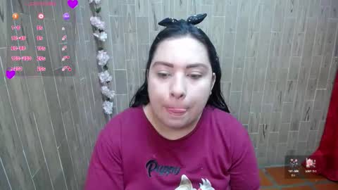 Snapshot of katy2425 chatting on September 18, 3:38 am Katy online show from September 18, 3:38 am