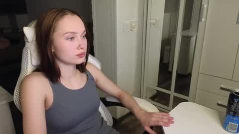 Katy online show from April 11, 9:18 pm