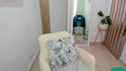 Katherine online show from April 12, 6:11 pm