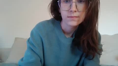 kawaii snowflake online show from July 18, 2:30 pm