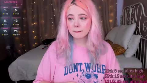 Yuki  online show from March 9, 5:22 am