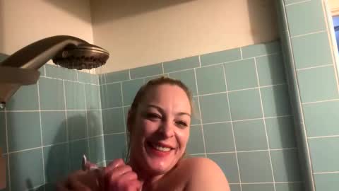 kay_la online show from November 11, 10:23 am