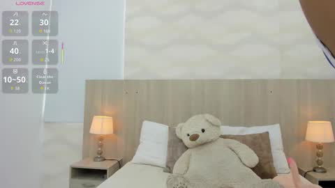   online show from November 23, 11:34 am