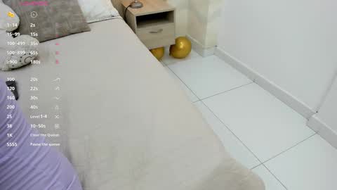   online show from February 11, 11:31 am