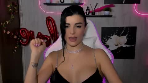 kayworl online show from February 22, 5:53 pm