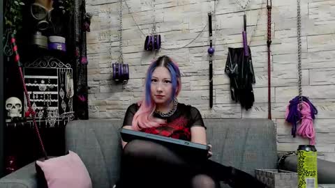 Miss Kazia online show from November 10, 4:13 pm