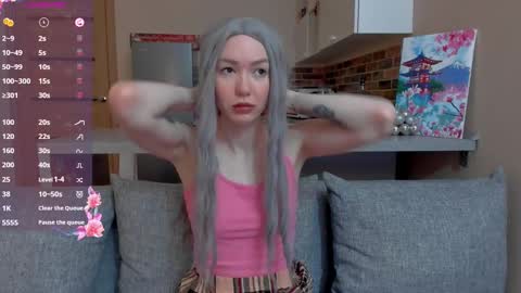 keelllyreed online show from January 8, 4:23 am