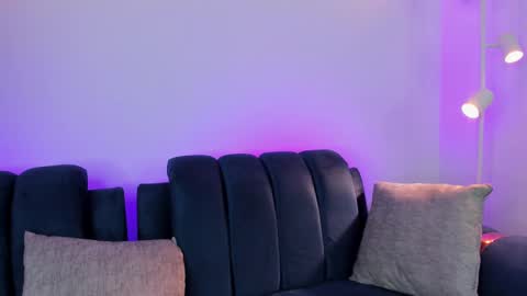 Keila online show from March 11, 3:04 am