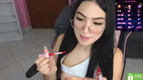 keity_luna online show from March 8, 3:22 pm