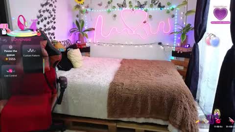 Snapshot of keka_teiku chatting on September 27, 9:55 pm keka_teiku online show from September 27, 9:55 pm