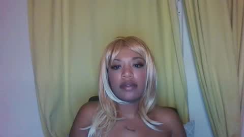 Kellie online show from February 6, 8:39 am