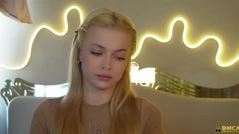 Snapshot of kelly_peachpiee chatting on September 15, 5:05 am kelly_peachpiee online show from September 15, 5:05 am
