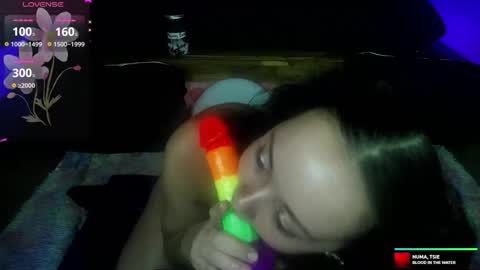 Kelly online show from September 13, 5:48 am