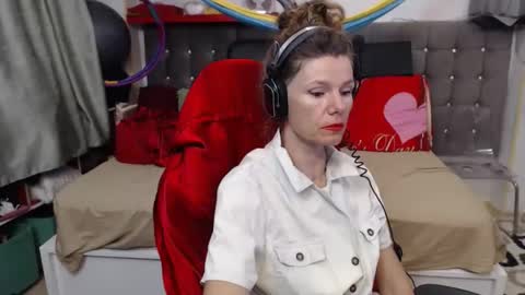 Snapshot of kellynumber chatting on October 10, 6:24 pm kelly online show from October 10, 6:24 pm