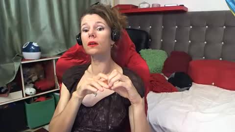 Snapshot of kellynumber chatting on September 26, 9:56 pm kelly online show from September 26, 9:56 pm