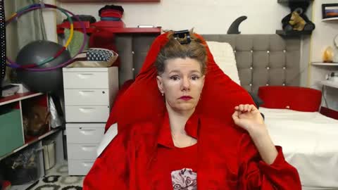 Snapshot of kellynumber chatting on February 12, 6:51 pm kelly online show from February 12, 6:51 pm