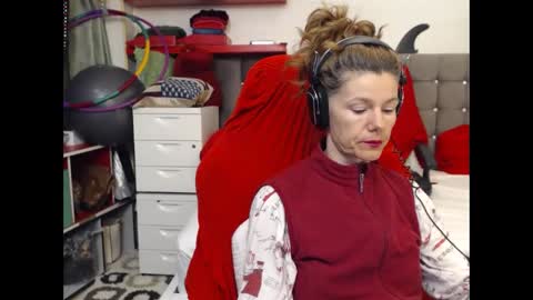 Snapshot of kellynumber chatting on February 13, 9:28 pm kelly online show from February 13, 9:28 pm