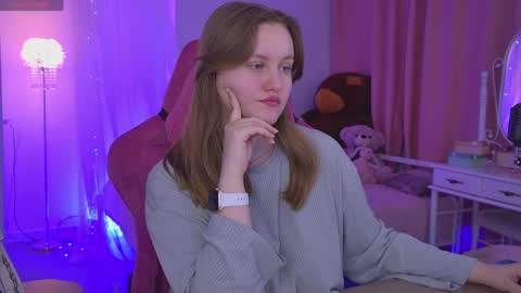 kelly online show from April 19, 8:58 am